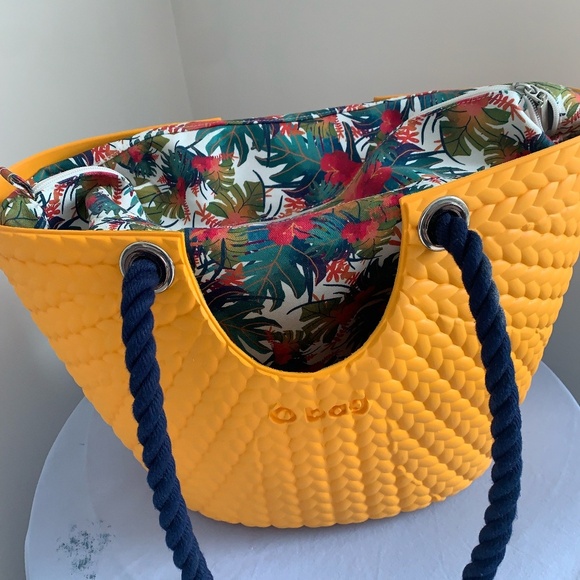 Yellow/Citrus O Bag - Picture 6 of 6